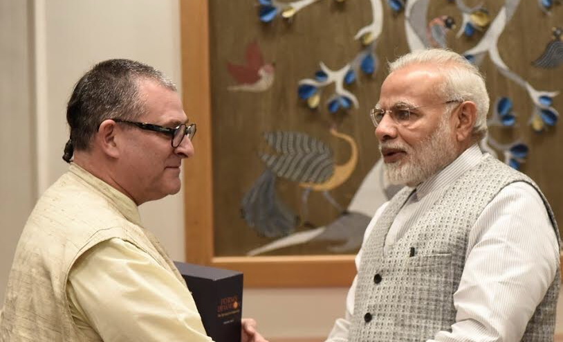 Martin Gurvich, directeur du Forum hindou de Belgique, rencontre le Premier ministre indien, M. Narendra Modi.